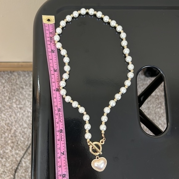 New faux pearl necklace - Picture 7 of 7